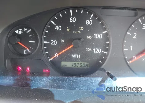 2004 Nissan Sentra 1.8S z USA, uszkodzony, nr VIN 3N1CB51D24L480625